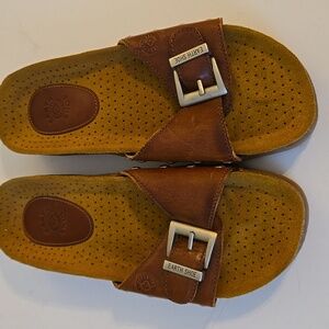 Earth Shoes Slip On Slide Open Sandal Leather 7.5